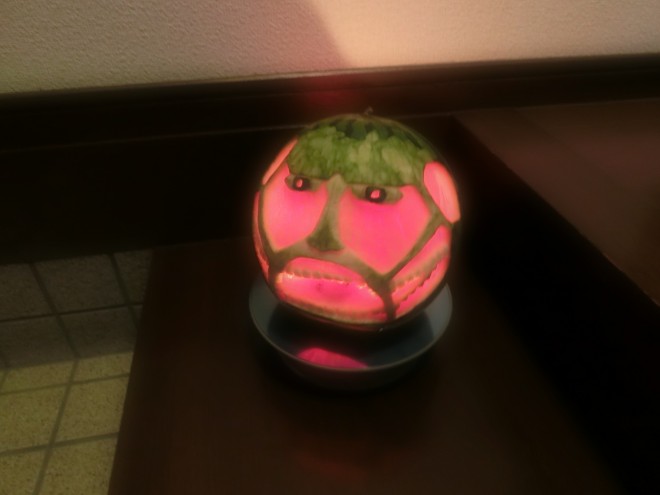 �i���̃X�C�J�l�����^��