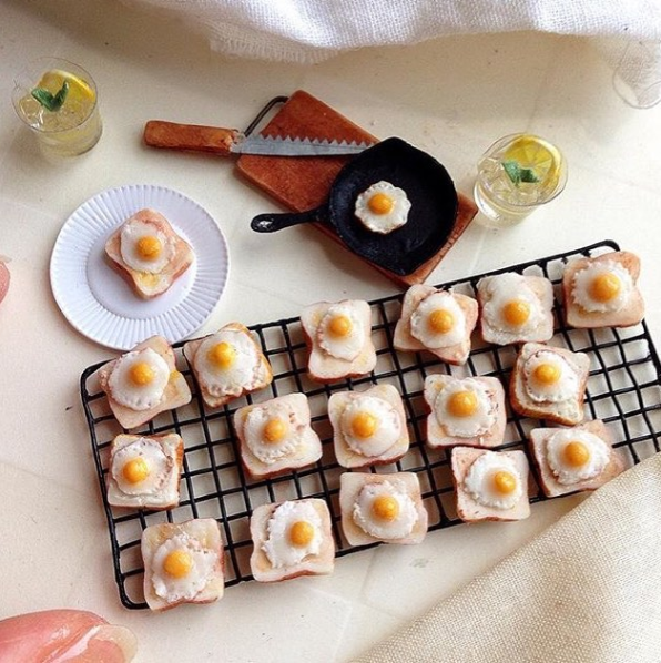 �y�ڋʏĂ��g�[�X�g�z���쁕�ʐ^�^fraise