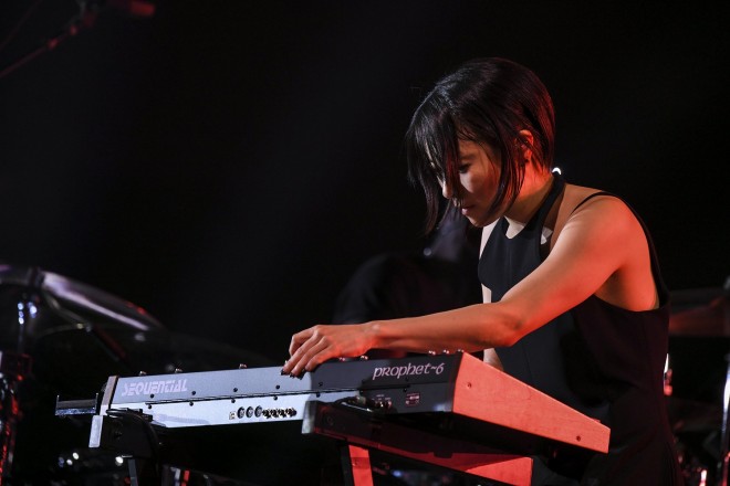 画像・写真 | 宇多田ヒカル『Hikaru Utada Laughter in the Dark
