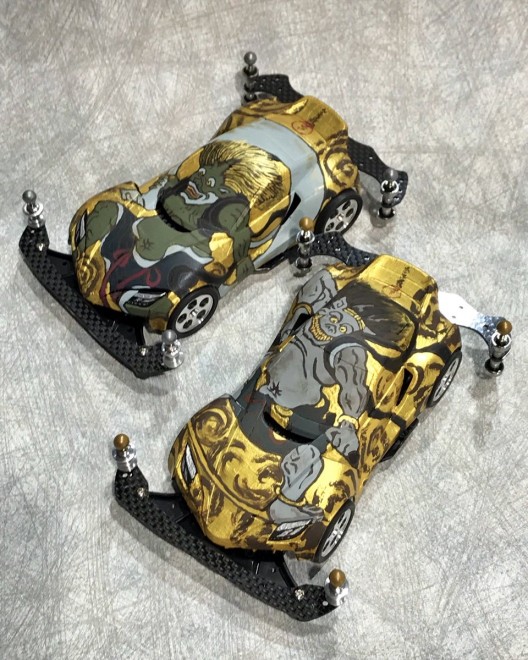 �u�R���f���v�G���g���[��i