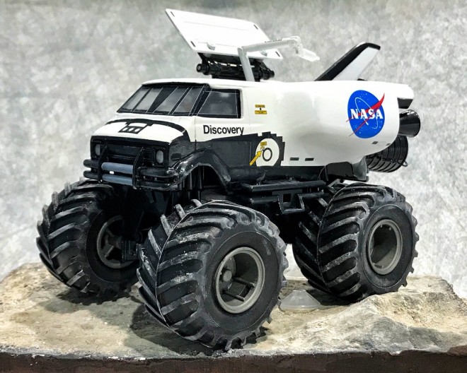 �u�R���f���v�G���g���[��i