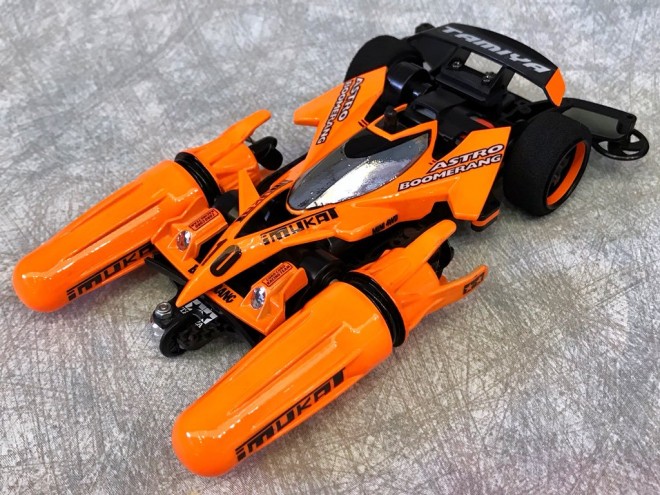 �u�R���f���v�G���g���[��i