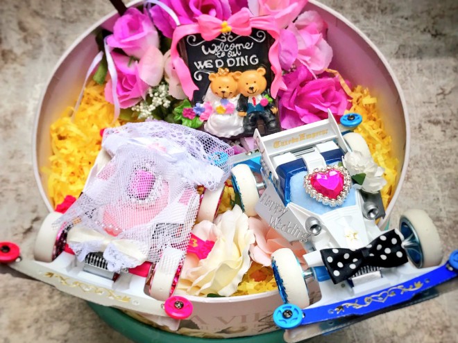 �u�R���f���v�G���g���[��i