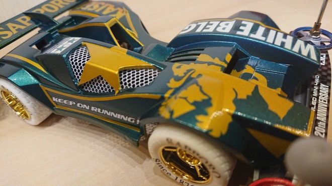 �z���C�g�x���O�J�C�U�[�i��Fkaz-shaka����j