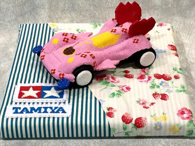 ��F���q����