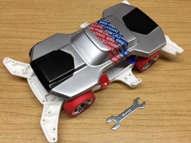 ��F�}���^���E����