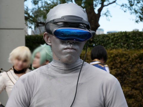 �ߋ��̃R�~�b�N�}�[�P�b�g�Ō������l�^�R�X�v���C���[