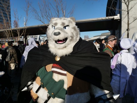 �ߋ��̃R�~�b�N�}�[�P�b�g�Ō������l�^�R�X�v���C���[