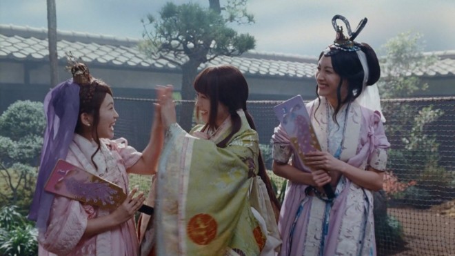 au�w�O���Y�V���[�Y�x�́u�ꏏ�ɂ������v�т��