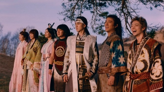 au�w�O���Y�V���[�Y�x�́u�ꏏ�ɂ������v�т��