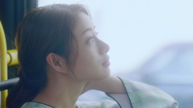 �C�[�I���VCM�u�����Ƙb�������E�X���v�т��