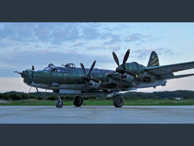 �y�X�P�[�����f���z���E�̍q��@�v�����f���^����F���{�B��