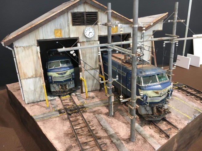 ��i�F�d�C�@�֎� EF66 ����^�Ɠd�C�@�֎� EF66 �O���^�^���쁦����F���ɁAtaka