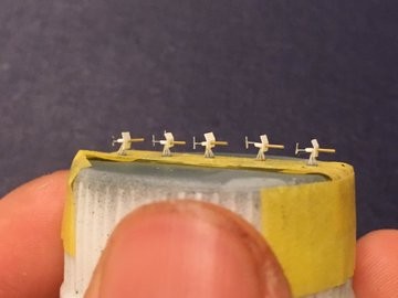 �h�쏄�m�� ������57mm���˖C�̖C�˂͔��{�r�Ȃ̂ŐL�΂������i�[�Ŕ��{���ɂ��Ď���^����FK-�T�i@battleship_5�j