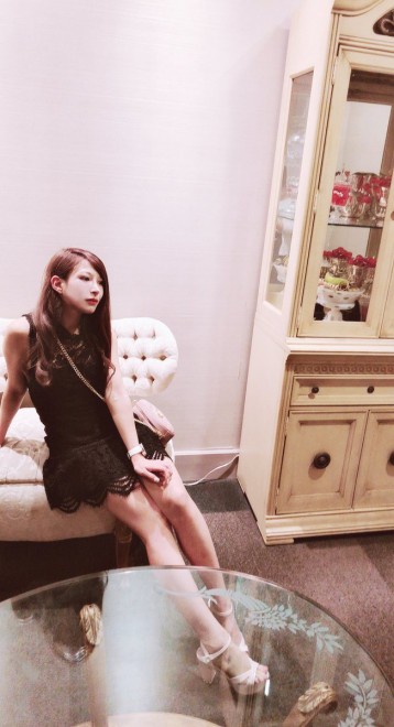 ���`�������b����Ă�ł���R�X�v���D���A�C�h���u�����i�߂����j�v�B