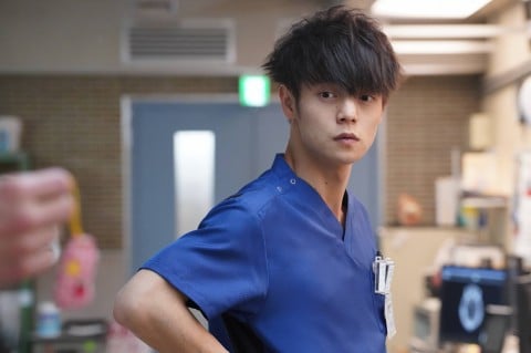 �f�Õ��ː��Z�t�ƕ��ː��Ȉ�̊����`���w���W�G�[�V�����n�E�X�`���ː��Ȃ̐f�f���|�[�g�`�x�@�iC�j�t�W�e���r