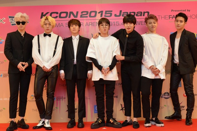 �wKCON 2015 JAPAN�x�ɏo������Block B