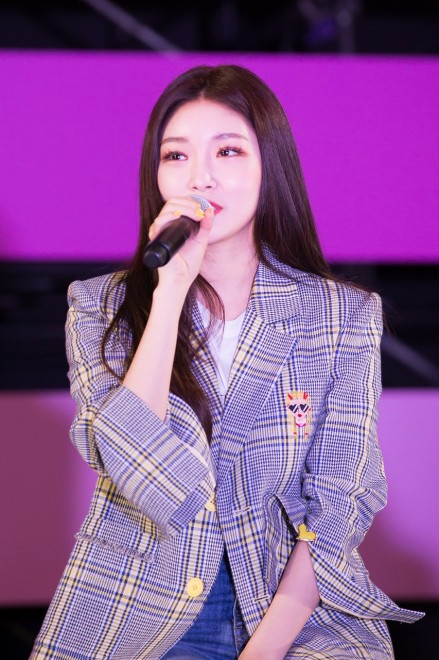 �wKCON 2018 JAPAN�x�ɏo������CHUNG HA