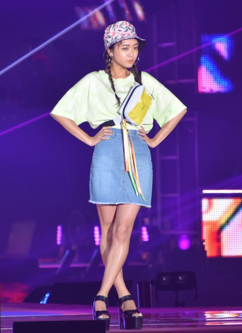 �wRakuten GirlsAward 2019 SPRING�^SUMMER�x�iC�jORICON NewS inc.