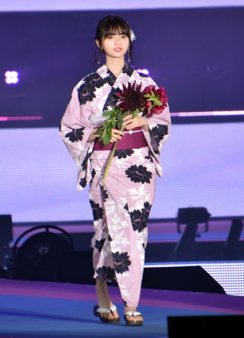 �wRakuten GirlsAward 2019 SPRING�^SUMMER�x�iC�jORICON NewS inc.