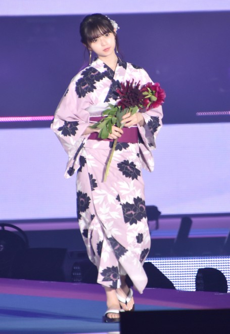 �wRakuten GirlsAward 2019 SPRING�^SUMMER�x�iC�jORICON NewS inc.