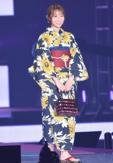 �wRakuten GirlsAward 2019 SPRING�^SUMMER�x�iC�jORICON NewS inc.