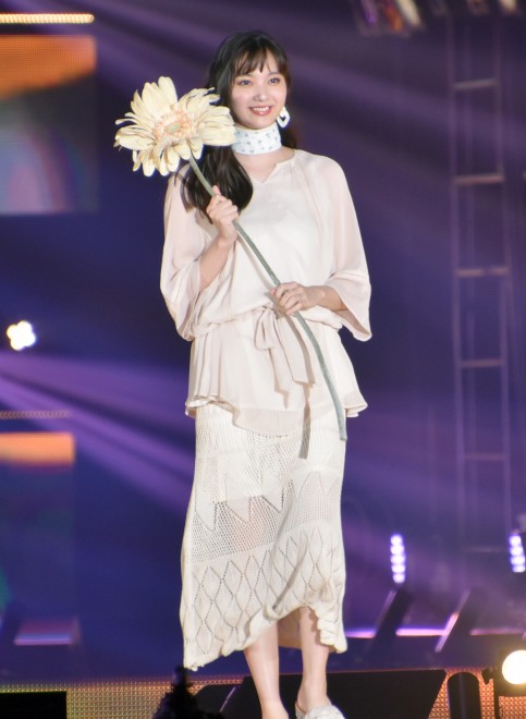 �wRakuten GirlsAward 2019 SPRING�^SUMMER�x�iC�jORICON NewS inc.