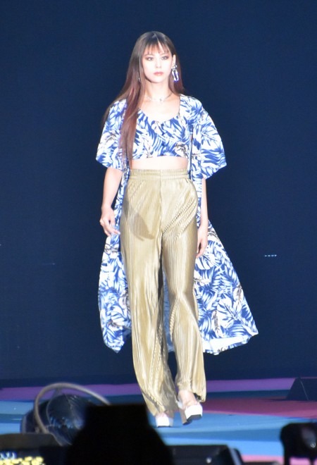 �wRakuten GirlsAward 2019 SPRING�^SUMMER�x�iC�jORICON NewS inc.