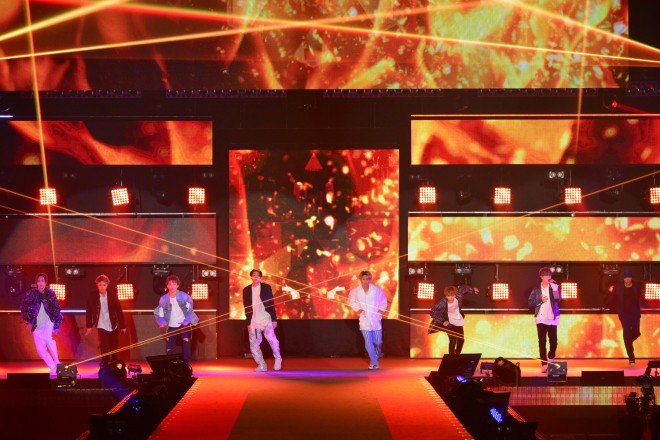 �iC�jRakuten GirlsAward 2019 SPRING�^SUMMER