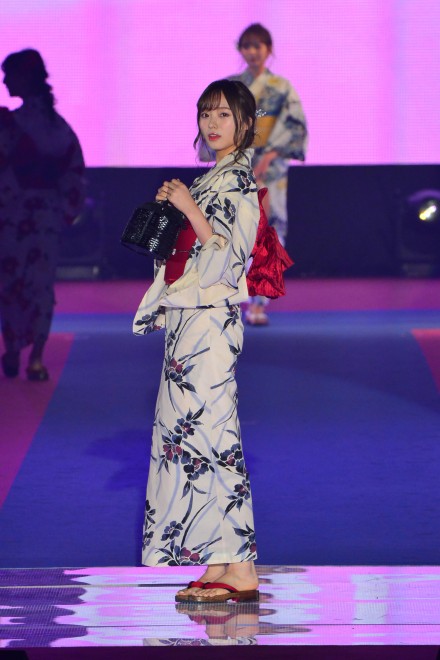 �iC�jRakuten GirlsAward 2019 SPRING�^SUMMER