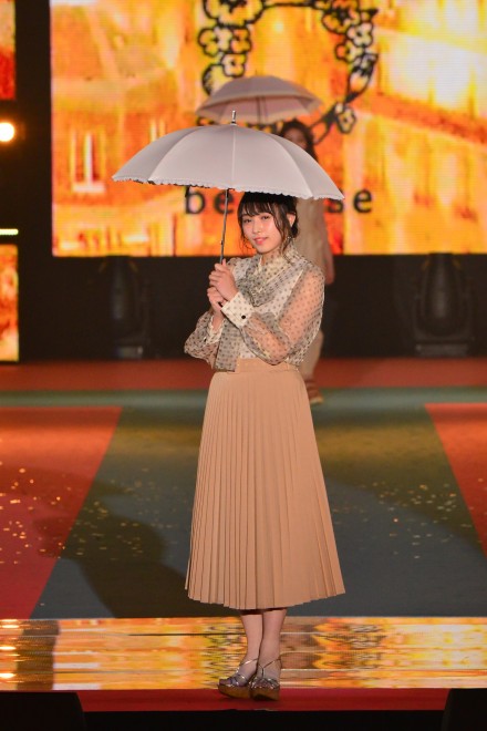 �iC�jRakuten GirlsAward 2019 SPRING�^SUMMER