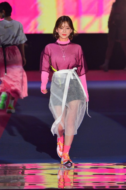 �iC�jRakuten GirlsAward 2019 SPRING�^SUMMER