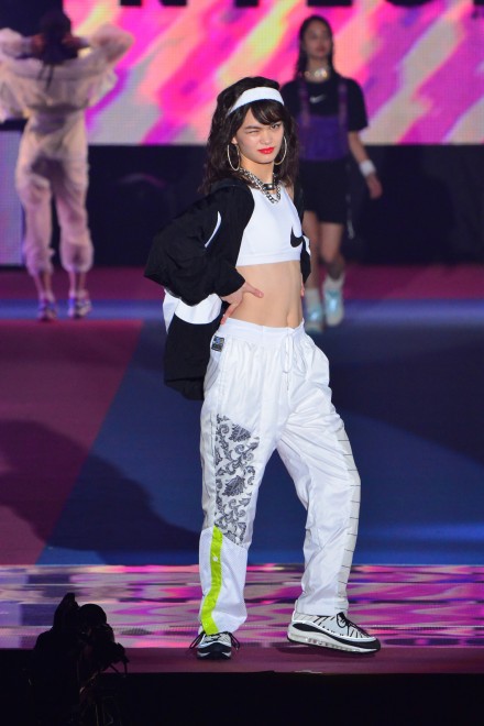 �iC�jRakuten GirlsAward 2019 SPRING�^SUMMER