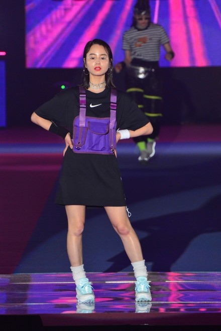 �iC�jRakuten GirlsAward 2019 SPRING�^SUMMER