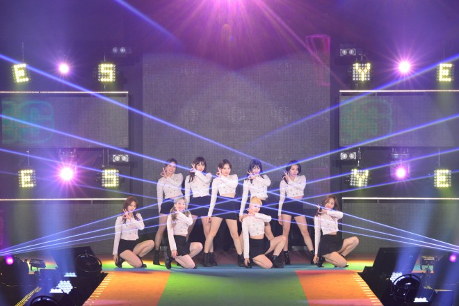 �iC�jRakuten GirlsAward 2019 SPRING�^SUMMER