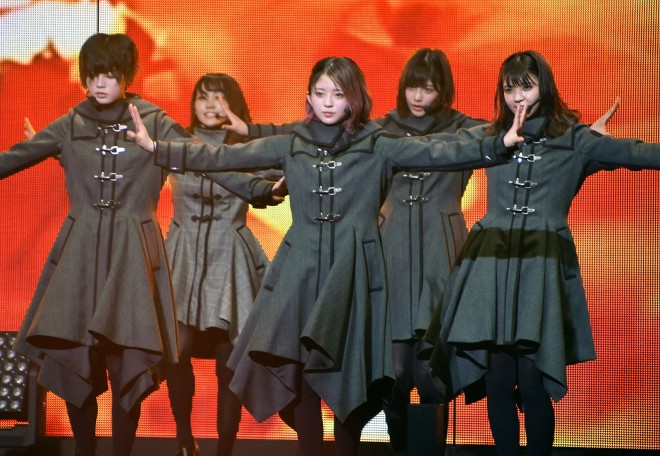 欅坂46 生写真　3rdアニバーサリー衣装コンプ 51-xO3iZSrL._AC_SY200_QL15_.jpg