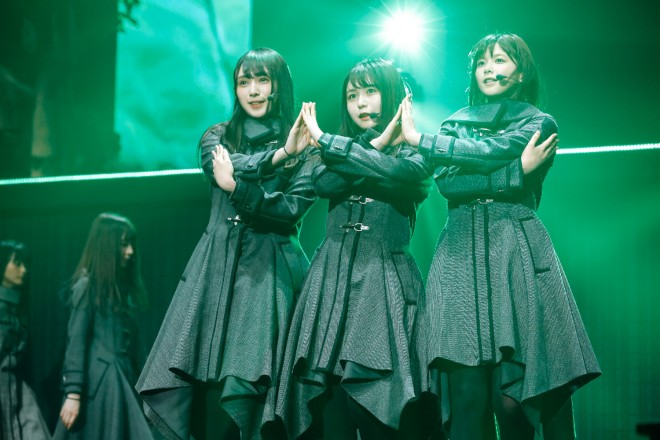 衣類　欅坂46 ボトムス ブラック XLサイズ 「欅坂46 4th YEAR ANNIVERSARY」 櫻坂46 最新ライブBlu-ray・DVD『4th YEAR ANNIVERSARY LIVE at