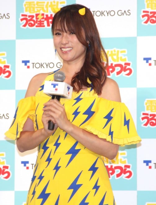 KX̐VCMɃƂďo[cq iCjORICON NewS inc.