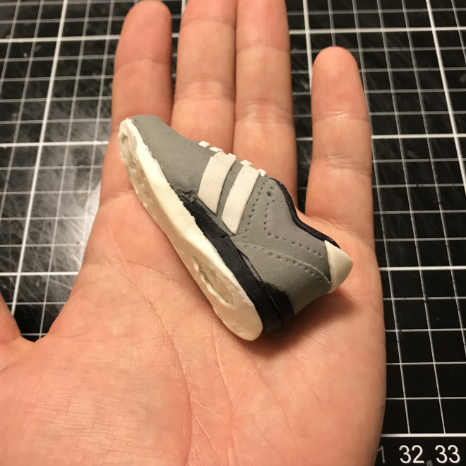 O�r�̂ЂƂ̌C��