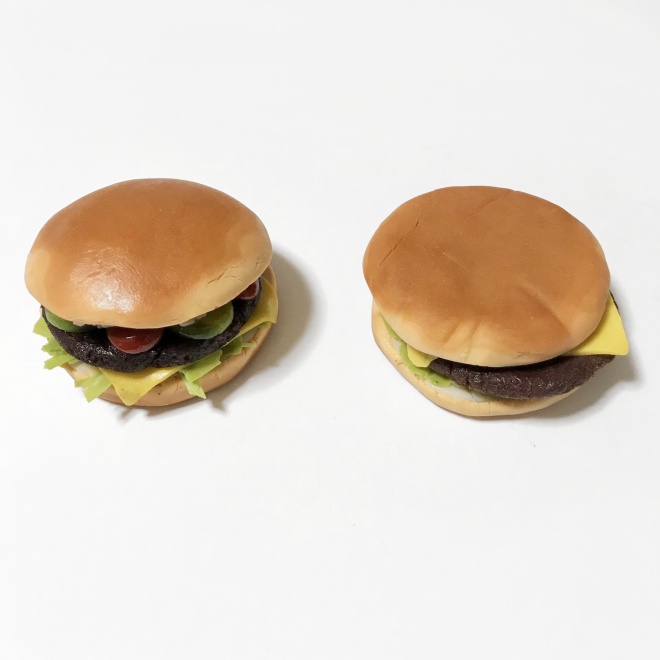 �n���o�[�K�[�̗��z�ƌ���