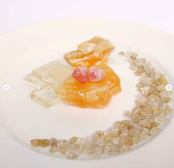 �����������ȍz��