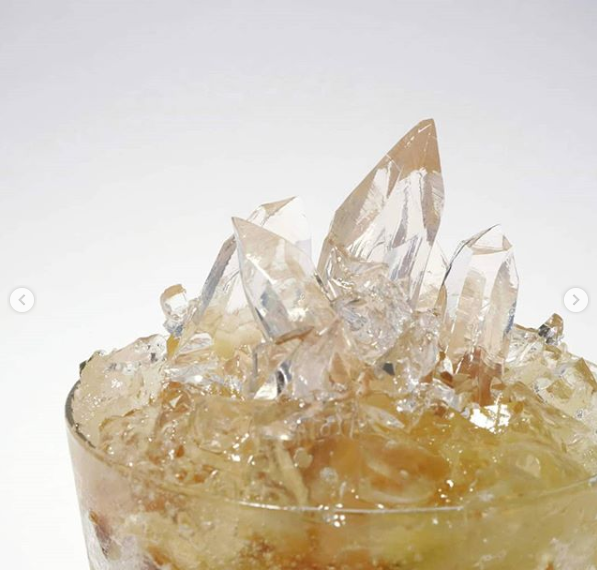 水晶パフェ に反響 マニアからインスタ女子まで惹きつける 鉱物 の魅力とは Oricon News