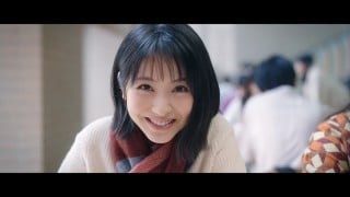 浜辺美波と岡田健史出演『JR SKISKI』CM動画より