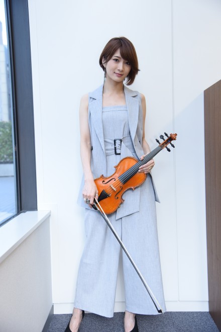 コスプレ アニソン演奏が話題の美女 クラシック界飛び出し ヲタリスト になった理由 Oricon News