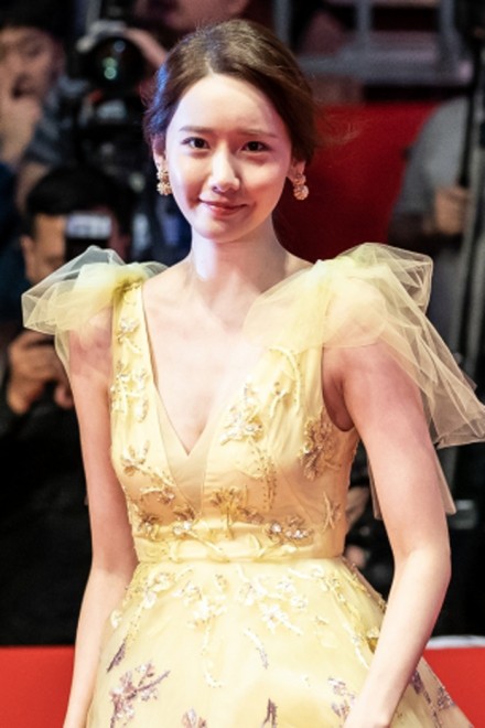 w24񊘎RۉfՁxbhJ[ybgɓoꂵD