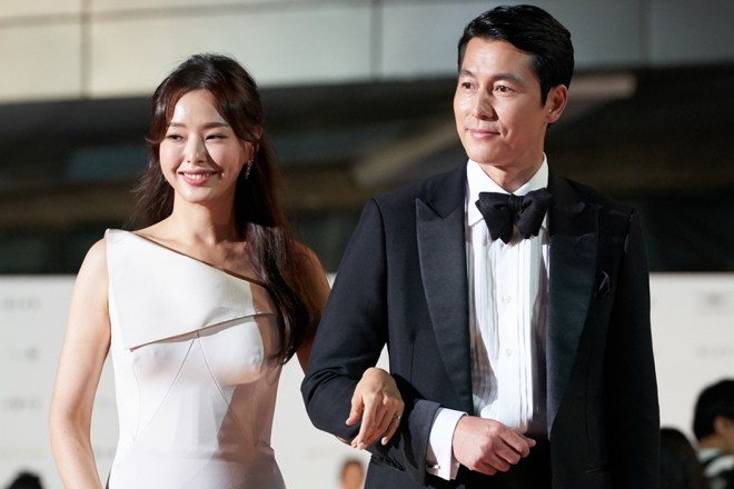 w24񊘎RۉfՁxbhJ[ybgɓoꂵD