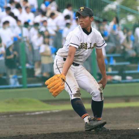 ���Z����̖ؐ쏮�I�@�ʐ^�񋟁^�{�l