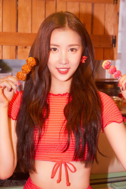 K Pop韓日中ガールズグループ Nature 飾らない自然体の魅力を炸裂 めざすは世界へ羽ばたく国民的アイドル Oricon News