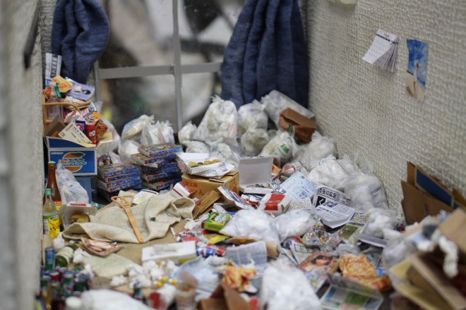 �������H�����i