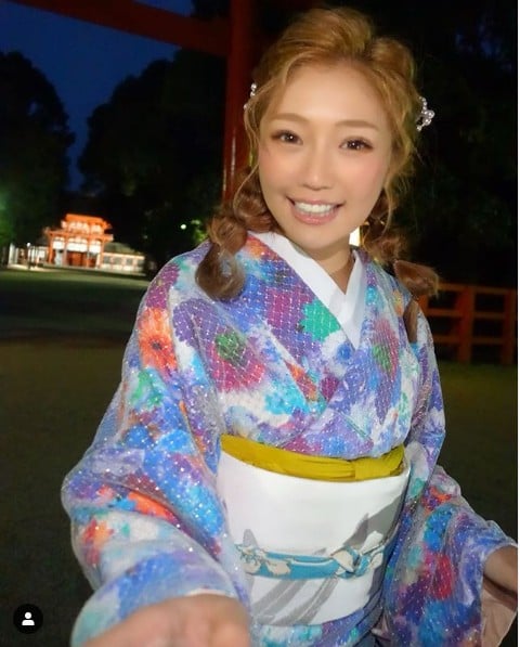 CYBERJAPAN DANCERS��KAZUE